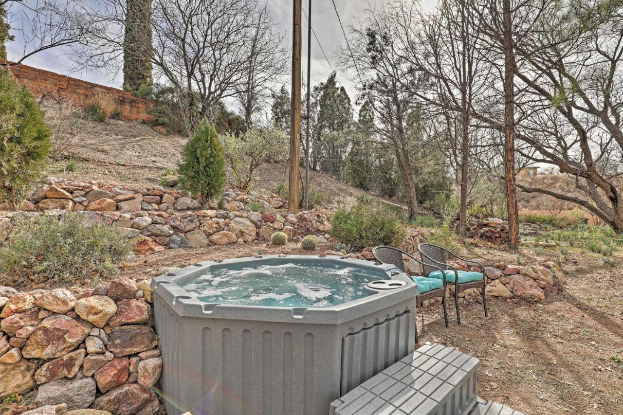 Casa Paloma 1 - Artsy Studio With Hot Tub Access! Patagonia エクステリア 写真