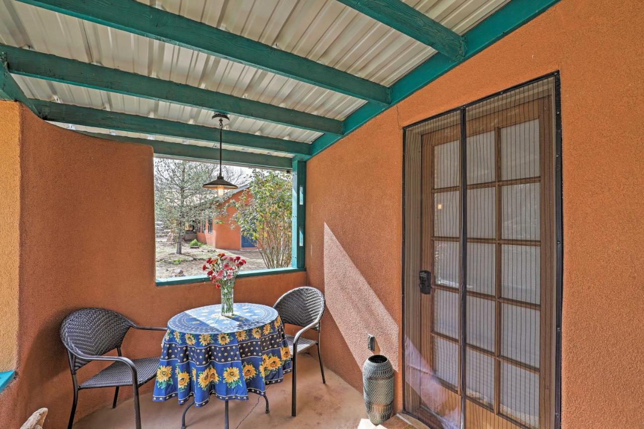 Casa Paloma 1 - Artsy Studio With Hot Tub Access! Patagonia エクステリア 写真